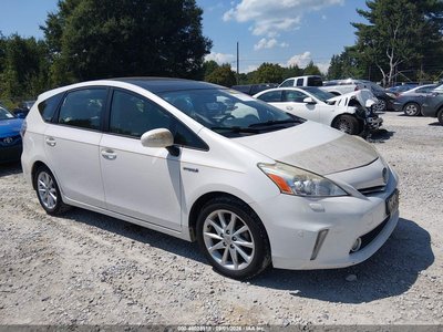 JTDZN3EU9E3****** 2014 Toyota Prius V