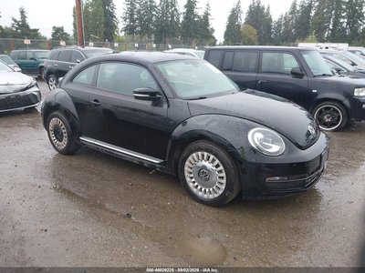 3VWJ07AT6GM****** 2016 Volkswagen Beetle