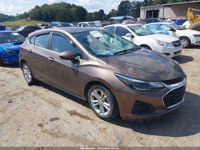 3G1BE6SM1KS****** 2019 Chevrolet Cruze