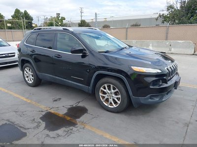 1C4PJMCB3GW****** 2016 Jeep Cherokee