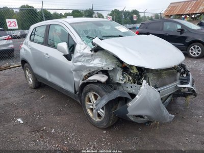 3GNCJNSB6HL****** 2017 Chevrolet Trax