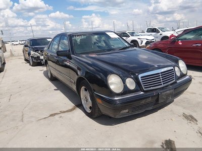 WDBJF72FXVA****** 1997 Mercedes-Benz E 420