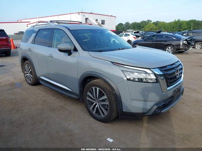 2022 Nissan Pathfinder