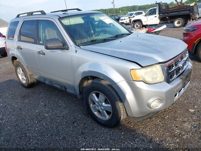 1FMCU0DG4AK****** 2010 Ford Escape