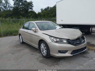 1HGCR2F84EA****** 2014 Honda Accord