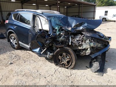 JTMZFREV0JJ****** 2018 Toyota RAV4