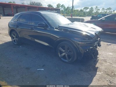 KMUMADTB1PU****** 2023 Genesis GV70