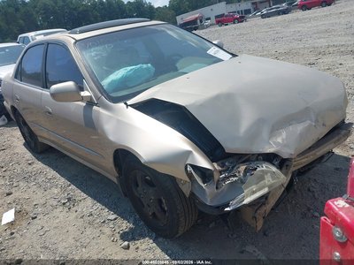 1HGCG5669YA****** 2000 Honda Accord
