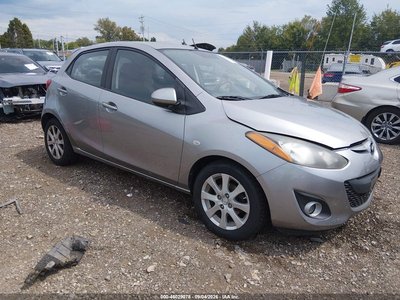 JM1DE1LY2C0****** 2012 Mazda 2