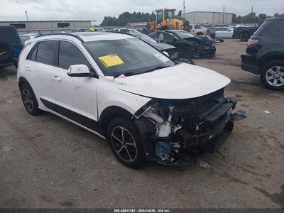 KNDCT3LE6R5****** 2024 Kia Niro