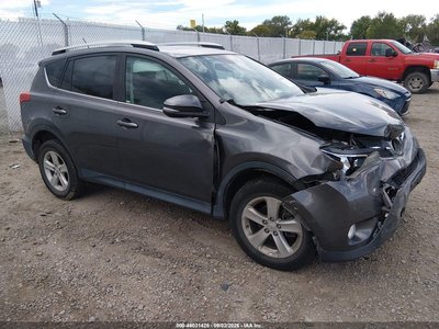 2T3RFREV1EW****** 2014 Toyota RAV4