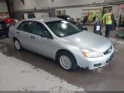 1HGCM56126A****** 2006 Honda Accord
