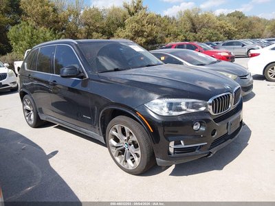 5UXKR0C54G0****** 2016 BMW X5