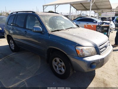 JTEDD21A640****** 2004 Toyota Highlander