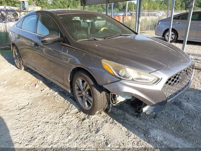 5NPE34AF4JH****** 2018 Hyundai Sonata