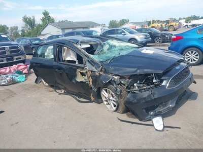 1FADP3K20GL****** 2016 Ford Focus