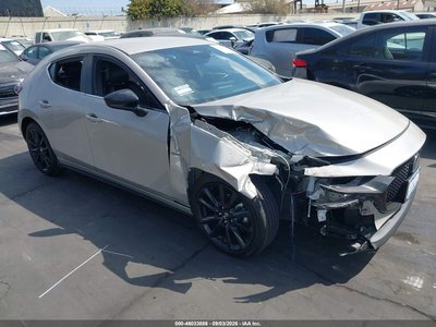 JM1BPAKM3R1****** 2024 Mazda 3