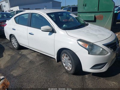 3N1CN7APXFL****** 2015 Nissan Versa