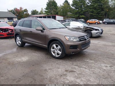 WVGFK9BP2BD****** 2011 Volkswagen Touareg