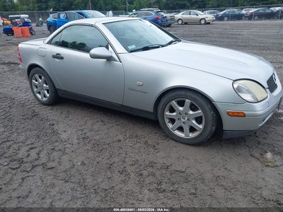WDBKK47F6YF****** 2000 Mercedes-Benz SLK-Class