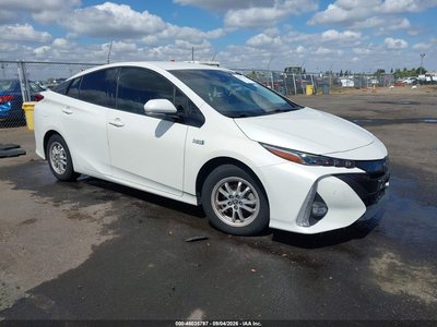 JTDKARFP8H3****** 2017 Toyota Prius Prime