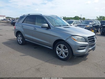 4JGDA5HB6EA****** 2014 Mercedes-Benz M-Class