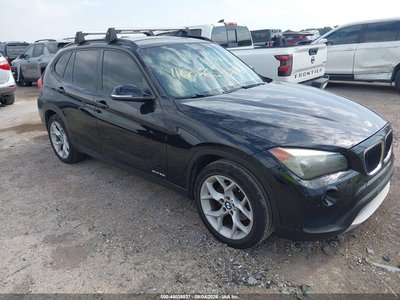 WBAVM1C50DV****** 2013 BMW X1