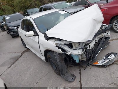 1HGCR2F56HA****** 2017 Honda Accord