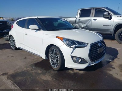 KMHTC6AE3GU****** 2016 Hyundai Veloster