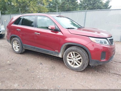 5XYKTCA64FG****** 2015 Kia Sorento