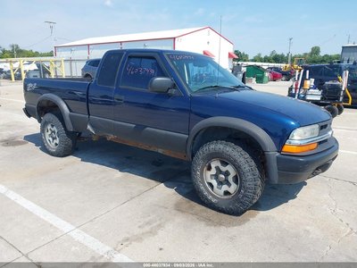 1GCCT19W6Y8****** 2000 Chevrolet S-10