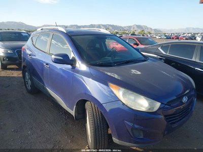 KM8JU3AC1CU****** 2012 Hyundai Tucson