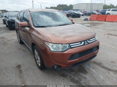2014 Mitsubishi Outlander