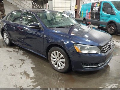 1VWAT7A35FC****** 2015 Volkswagen Passat