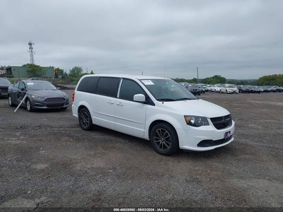 2C4RDGBG3FR****** Salvage and Wrecked 2015 Dodge Grand Caravan in Philadelphia
