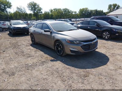 1G1ZD5ST9NF****** 2022 Chevrolet Malibu