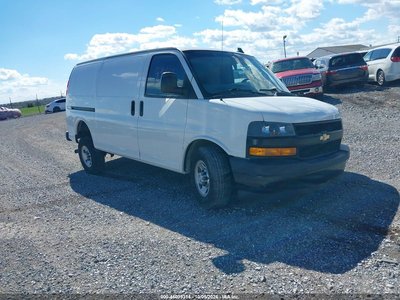 1GCWGAFGXK1****** 2019 Chevrolet Express 2500
