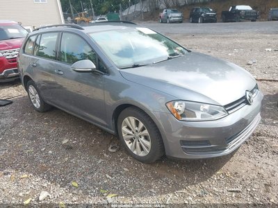 3VW017AU1HM****** 2017 Volkswagen Golf SportWagen