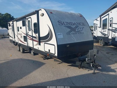 5SFNB3629FE****** 2015 Heartland RV Sundance 32bhts