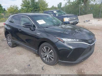 JTEAAAAH8MJ****** 2021 Toyota Venza