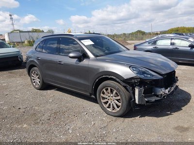 WP1AA2AY5MD****** 2021 Porsche Cayenne