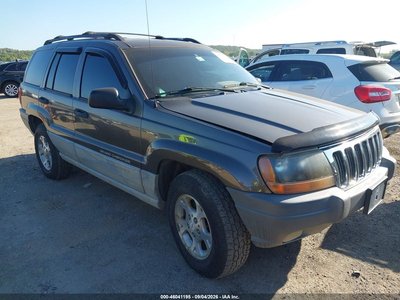 1J4GW48S3YC****** 2000 Jeep Grand Cherokee