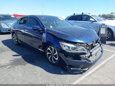 1HGCR2F79GA****** 2016 Honda Accord