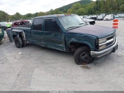 1GCHC33J9WF****** 1998 Chevrolet C3500