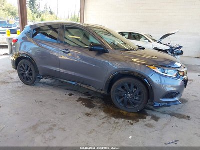 3CZRU5H12MM****** 2021 Honda HR-V