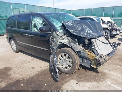 2C4RC1BG4FR****** 2015 Chrysler Town & Country