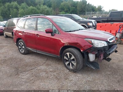 JF2SJAGC8JH****** 2018 Subaru Forester