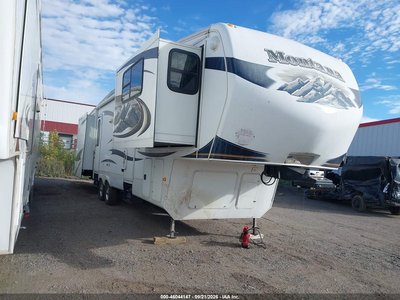 4YDF37524B4****** 2011 Keystone Keystone