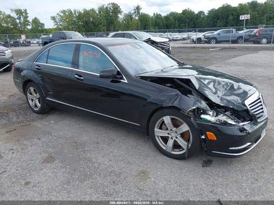 WDDNG8GBXBA****** 2011 Mercedes-Benz S 550