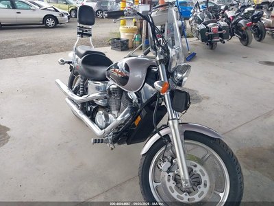 2000 Honda VT1100 (Shadow Spirit 1100)